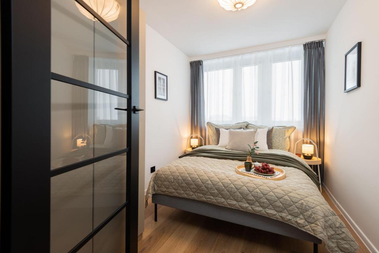 Kairos Apartments - Silver - Darmowy Parking, Scisle Centrum Gliwice Kültér fotó