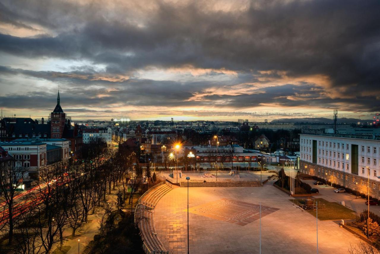 Kairos Apartments - Silver - Darmowy Parking, Scisle Centrum Gliwice Kültér fotó
